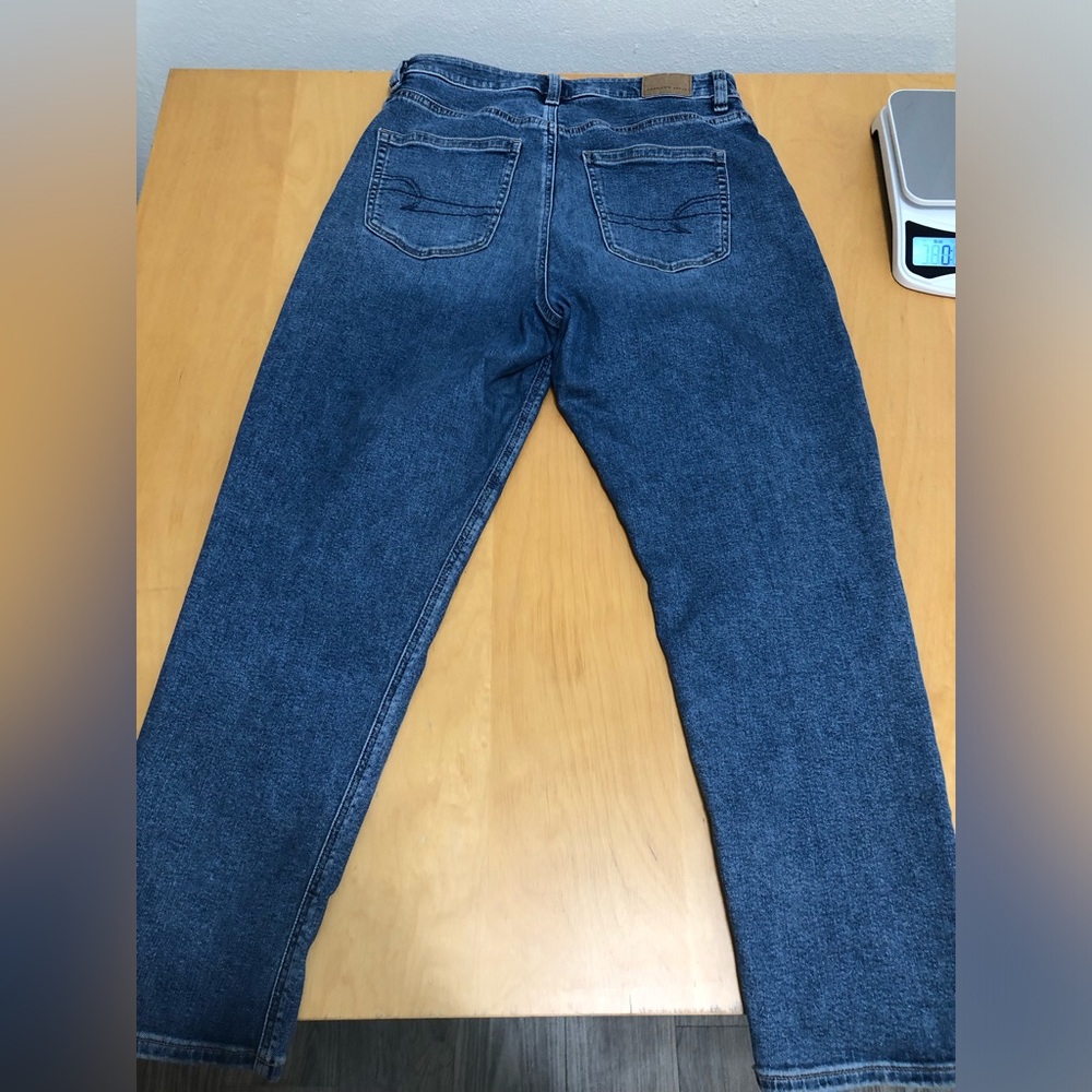American Eagle Outfitters Women's Straight Leg Blue Jeans - Picture 2 of 3